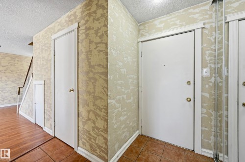 Welcome to #109 14530 52 ST NW - 109 14530 52 Street, Edmonton, AB - Indoor