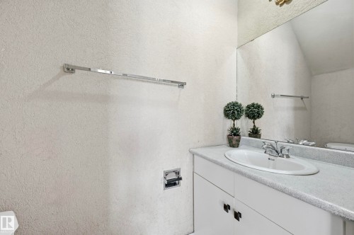 Welcome to #109 14530 52 ST NW - 109 14530 52 Street, Edmonton, AB - Indoor Photo Showing Bathroom