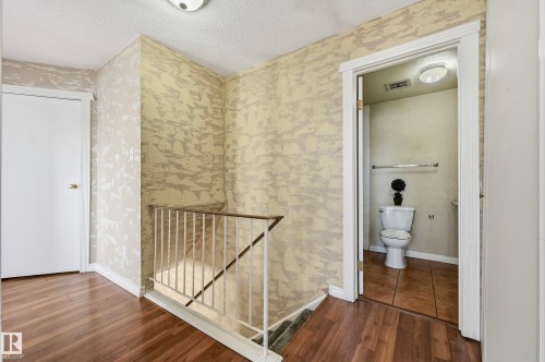 Welcome to #109 14530 52 ST NW - 109 14530 52 Street, Edmonton, AB - Indoor Photo Showing Other Room