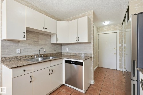 Welcome to #109 14530 52 ST NW - 109 14530 52 Street, Edmonton, AB - Indoor Photo Showing Kitchen With Stainless Steel Kitchen With Double Sink