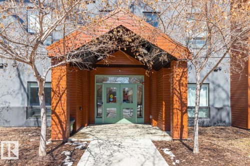 Front Entrance Into The Building. - 203 10006 83 Avenue, Edmonton, AB - Outdoor