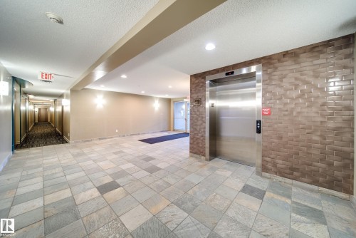 417 4403 23 Street, Edmonton, AB - Indoor Photo Showing Other Room