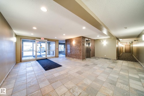417 4403 23 Street, Edmonton, AB - Indoor Photo Showing Other Room
