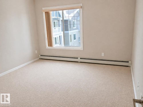 417 4403 23 Street, Edmonton, AB - Indoor Photo Showing Other Room