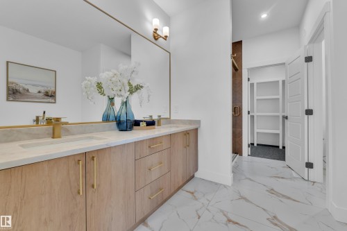 226 Linden Loop, Leduc, AB - Indoor Photo Showing Bathroom