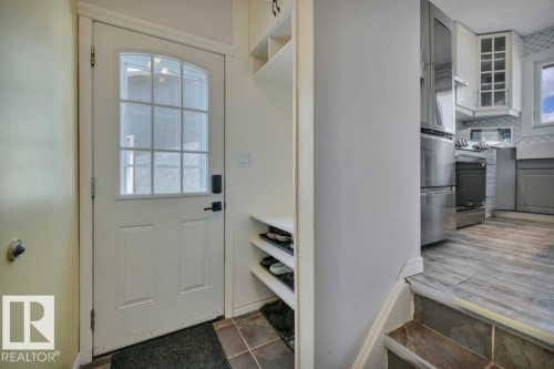 4002 42B Avenue, Leduc, AB - Indoor