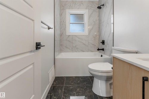 12033 54 Street, Edmonton, AB - Indoor Photo Showing Bathroom