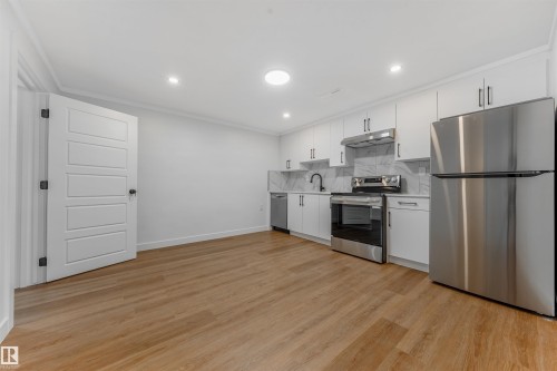 12033 54 Street, Edmonton, AB - Indoor Photo Showing Kitchen With Stainless Steel Kitchen