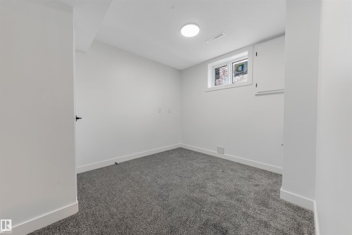 12033 54 Street, Edmonton, AB - Indoor Photo Showing Other Room