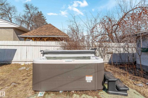 12033 54 Street, Edmonton, AB - Outdoor