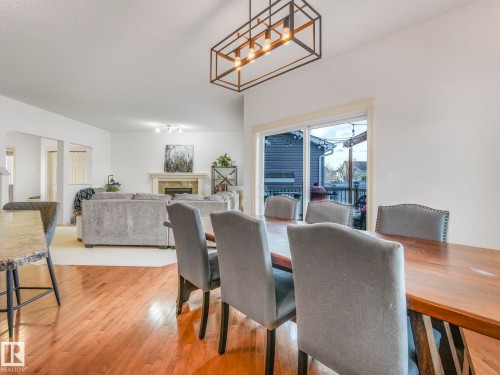 3031 Spence Wynd, Edmonton, AB - Indoor Photo Showing Dining Room