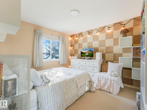 3031 Spence Wynd, Edmonton, AB - Indoor Photo Showing Bedroom