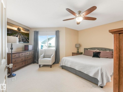 3031 Spence Wynd, Edmonton, AB - Indoor Photo Showing Bedroom