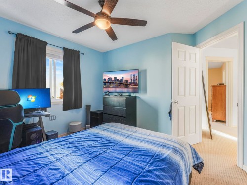 3031 Spence Wynd, Edmonton, AB - Indoor Photo Showing Bedroom