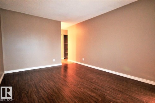 203 5125 Riverbend Road, Edmonton, AB - Indoor Photo Showing Other Room