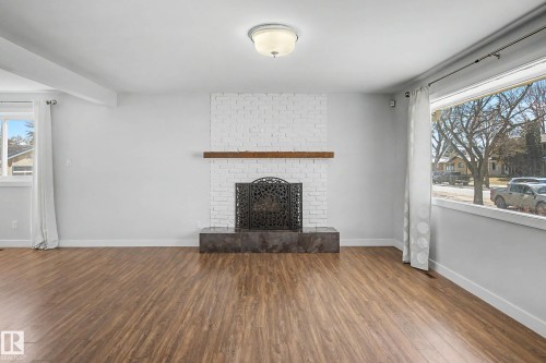 7815 156 Street, Edmonton, AB - Indoor With Fireplace