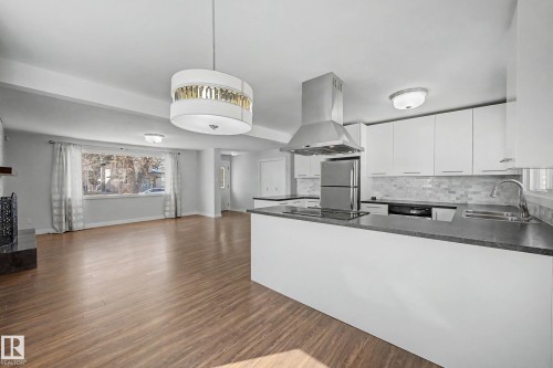 7815 156 Street, Edmonton, AB - Indoor