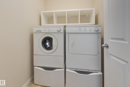 16522 56 Street, Edmonton, AB - Indoor Photo Showing Laundry Room