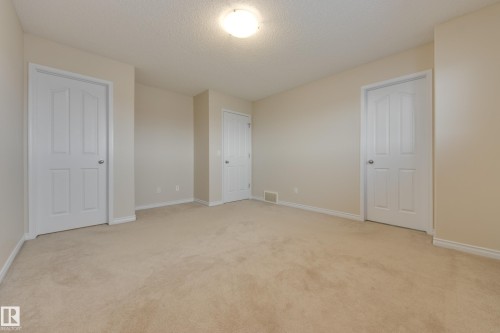 16522 56 Street, Edmonton, AB - Indoor Photo Showing Other Room