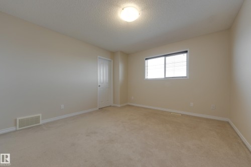 16522 56 Street, Edmonton, AB - Indoor Photo Showing Other Room