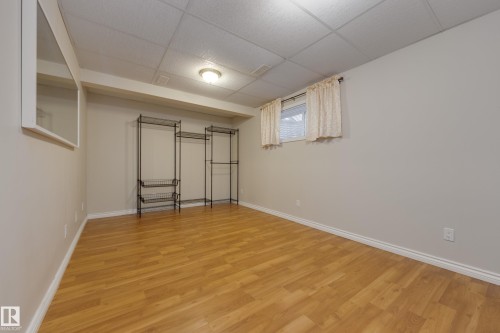 16522 56 Street, Edmonton, AB - Indoor Photo Showing Other Room