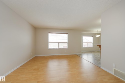 16522 56 Street, Edmonton, AB - Indoor Photo Showing Other Room