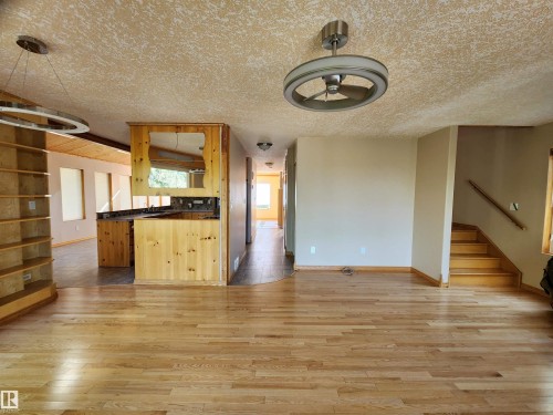404, 59201 Range Road 95, Rural St. Paul County, AB - Indoor