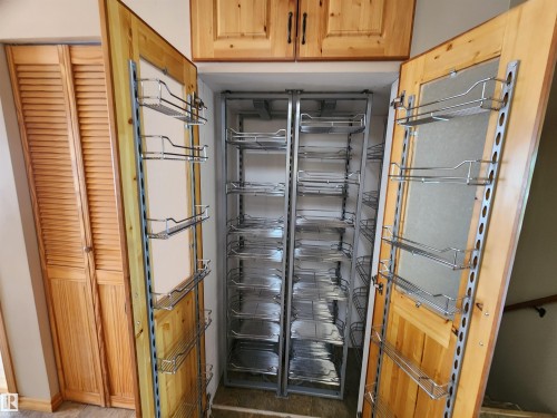 404, 59201 Range Road 95, Rural St. Paul County, AB - Indoor