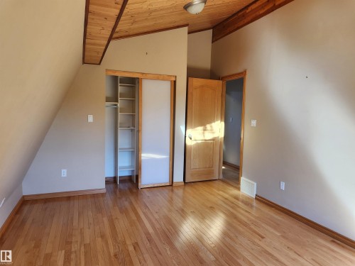 2 of 3 - 404, 59201 Range Road 95, Rural St. Paul County, AB - Indoor Photo Showing Other Room