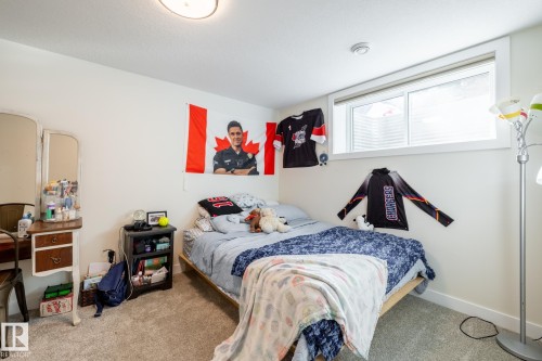 17 Spruce Crescent, St. Albert, AB - Indoor Photo Showing Bedroom