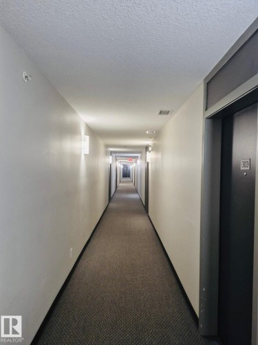 303 812 Welsh Drive, Edmonton, AB - Indoor Photo Showing Other Room