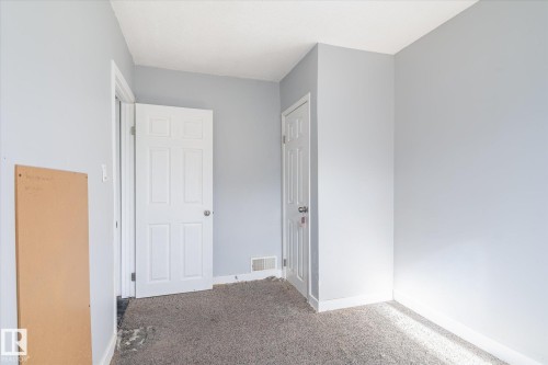 10439 159 Street, Edmonton, AB - Indoor