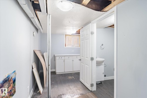 10439 159 Street, Edmonton, AB - Indoor Photo Showing Other Room