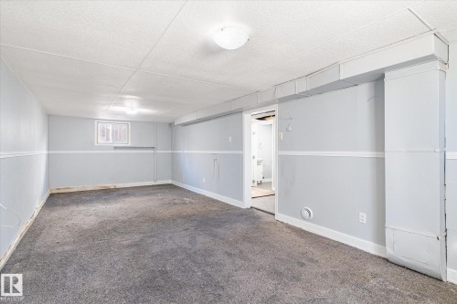 10439 159 Street, Edmonton, AB - Indoor