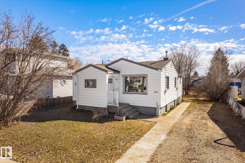 10439 159 Street, Edmonton, AB - Outdoor