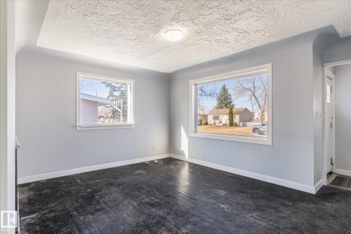 10439 159 Street, Edmonton, AB - Indoor Photo Showing Other Room