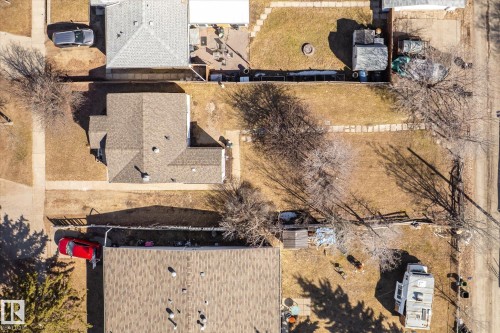 10439 159 Street, Edmonton, AB - Outdoor