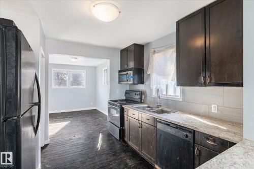 10439 159 Street, Edmonton, AB - Indoor Photo Showing Kitchen With Double Sink