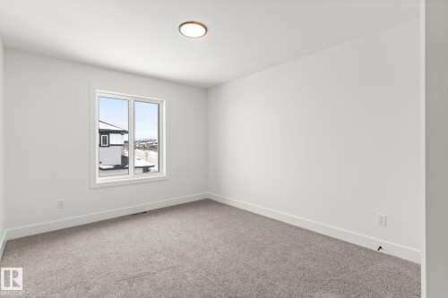 11 Arthur Way, Spruce Grove, AB - Indoor Photo Showing Other Room