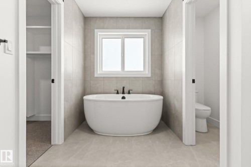 11 Arthur Way, Spruce Grove, AB - Indoor Photo Showing Bathroom