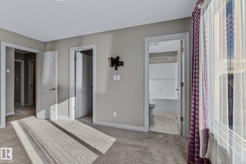 3347 Weidle Way, Edmonton, AB - Indoor