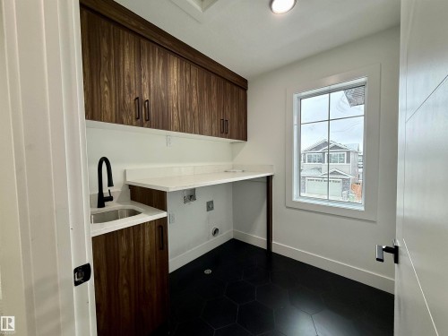 5802 Peltier Close, Beaumont, AB - Indoor Photo Showing Other Room