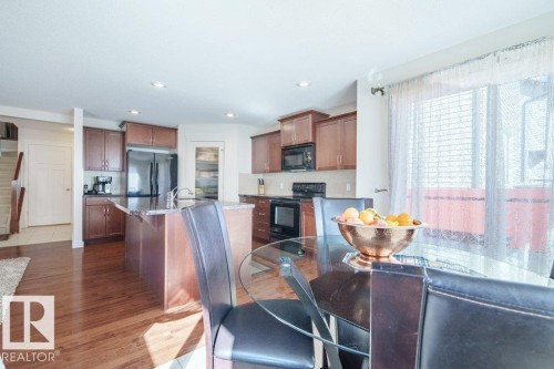 6131 12 Avenue, Edmonton, AB - Indoor