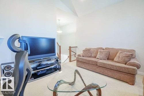 6131 12 Avenue, Edmonton, AB - Indoor Photo Showing Other Room