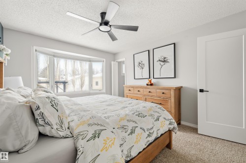 15 Arbor Crescent, St. Albert, AB - Indoor Photo Showing Bedroom