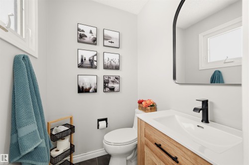 15 Arbor Crescent, St. Albert, AB - Indoor Photo Showing Bathroom