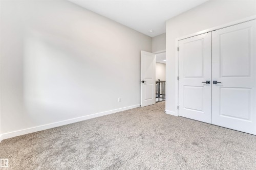 8712 181 Avenue, Edmonton, AB - Indoor Photo Showing Other Room