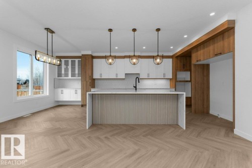53 Lilac Bay, Spruce Grove, AB - Indoor Photo Showing Kitchen