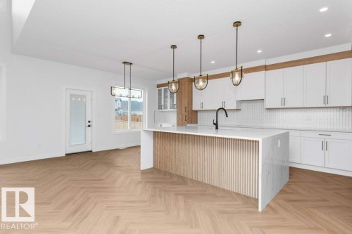 53 Lilac Bay, Spruce Grove, AB - Indoor Photo Showing Kitchen With Upgraded Kitchen
