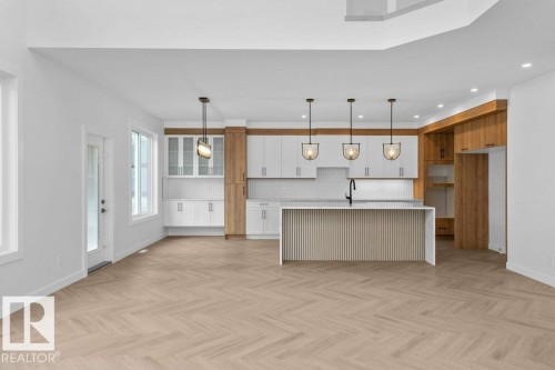 53 Lilac Bay, Spruce Grove, AB - Indoor Photo Showing Kitchen